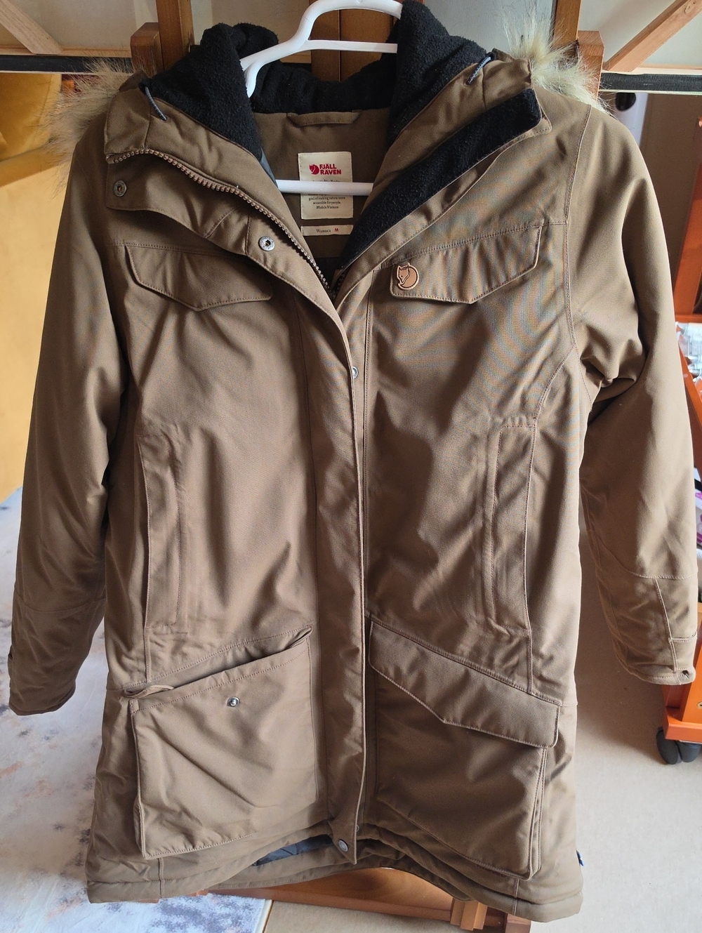 Fjallraven Nuuk Parka Women's Brown/ Bronze Jacket with Faux-Fur Trim